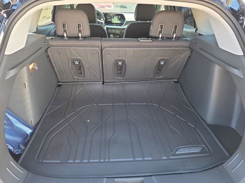 New 2026 Chevrolet Trax LS w/ LS Convenience Package image 27