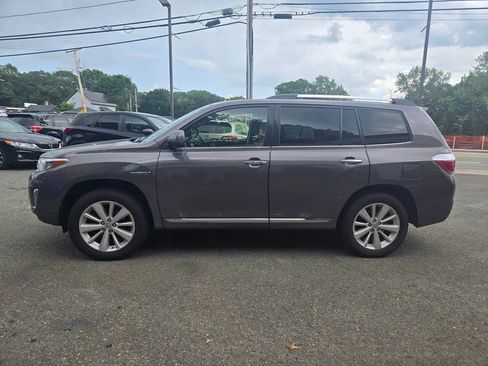 Used 2013 Toyota Highlander Limited AWD/4WD image 9
