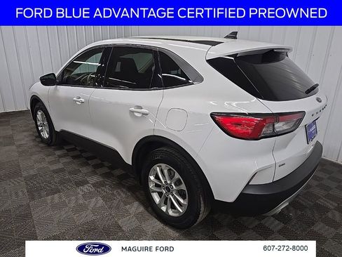 Certified 2020 Ford Escape SE FWD image 12