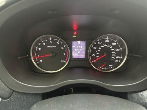 Used 2015 Subaru Crosstrek 2.0i Premium AWD/4WD image 14