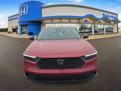 New 2025 Honda Accord SE image 3