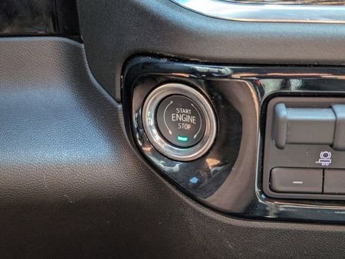 Certified 2025 GMC Sierra 1500 Elevation image 20