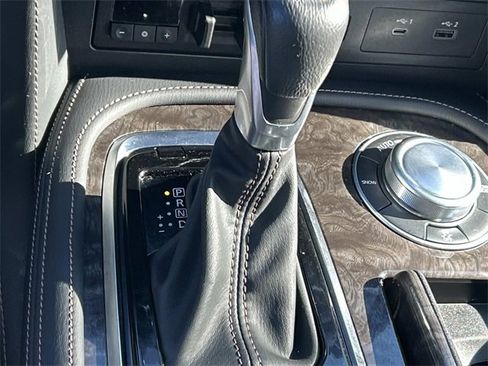 Used 2024 Nissan Armada Platinum w/ Cargo Package image 38