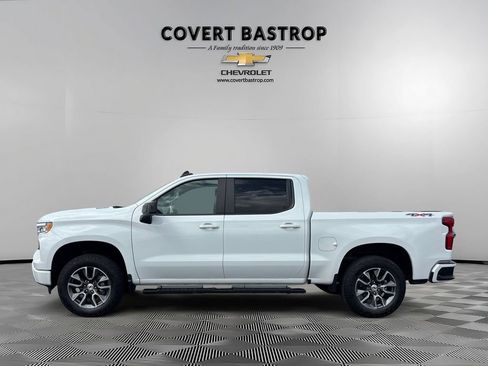 Used 2022 Chevrolet Silverado 1500 RST image 3