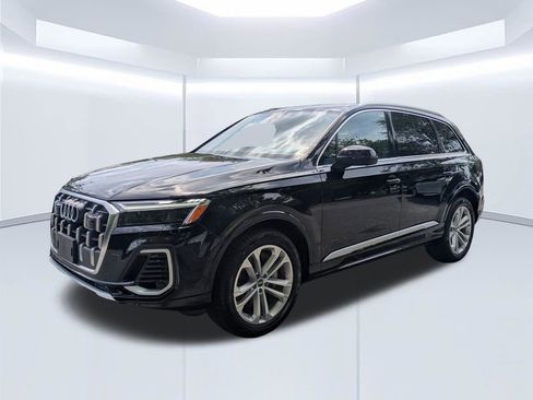 Used 2025 Audi Q7 3.0T Premium Plus w/ Premium Plus Package AWD/4WD image 8