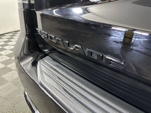 Used 2023 Cadillac Escalade Sport w/ LPO, ONYX Package AWD/4WD image 35