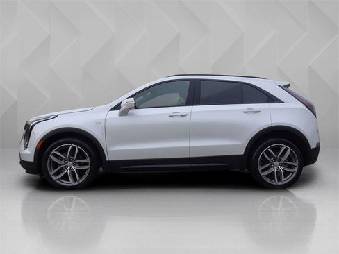 Certified 2023 Cadillac XT4 Sport image 2