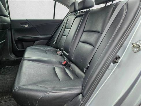 Used 2016 Honda Accord EX-L image 16