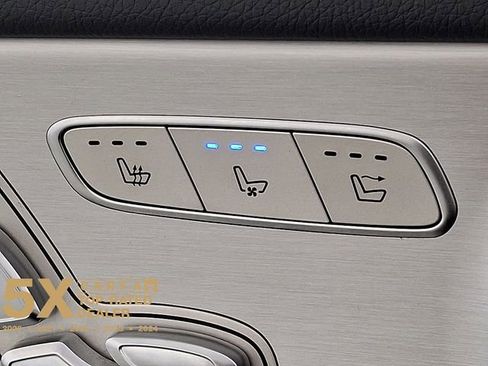 Used 2017 Mercedes-Benz C 300 Cabriolet image 30