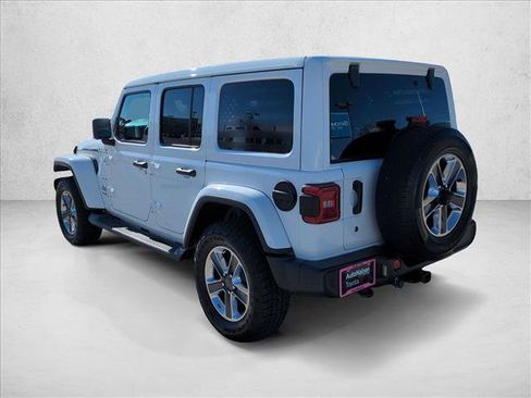 Used 2020 Jeep Wrangler Unlimited Sahara AWD/4WD image 8