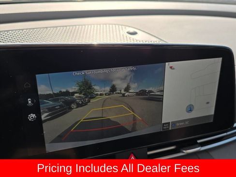 Used 2023 Hyundai Elantra SEL w/ Convenience Package FWD image 9