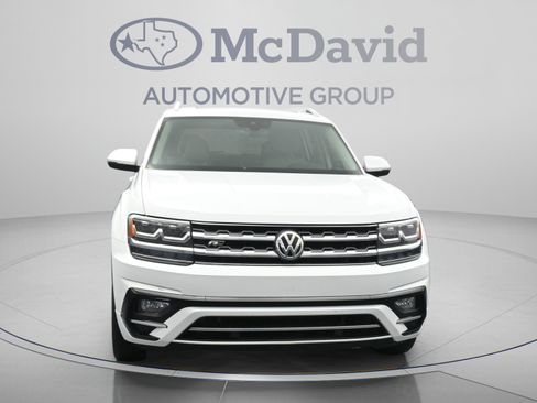 Used 2019 Volkswagen Atlas SEL R-Line FWD image 2