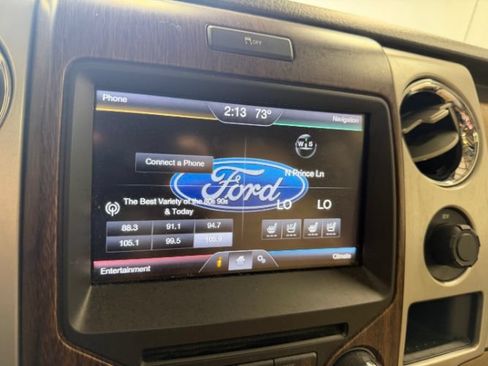 Used 2014 Ford F150 Lariat w/ Equipment Group 502A Luxury AWD/4WD image 19