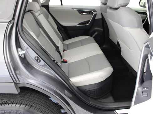 Used 2025 Toyota RAV4 Limited w/ Advanced Technology Package AWD/4WD image 37