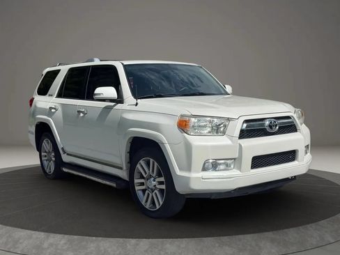 Used 2012 Toyota 4Runner Limited RWD image 3