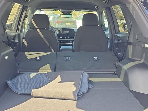 New 2026 Chevrolet Equinox LT w/ Safety and Technology Package AWD/4WD image 10