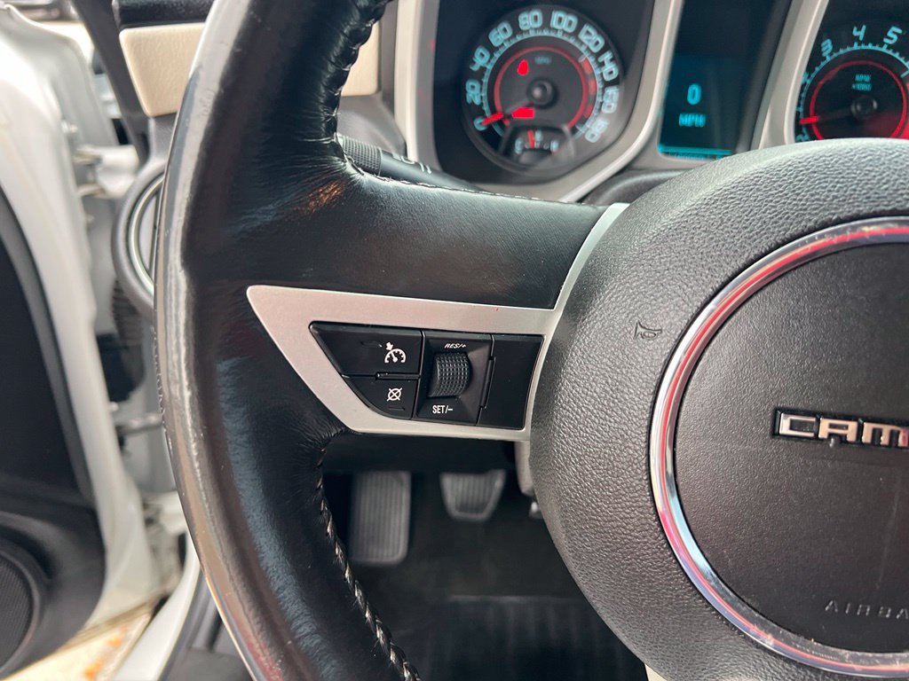 Used 2011 Chevrolet Camaro SS RWD image 31