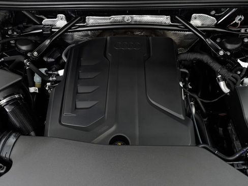 New 2026 Audi Q5 Premium Plus AWD/4WD image 24