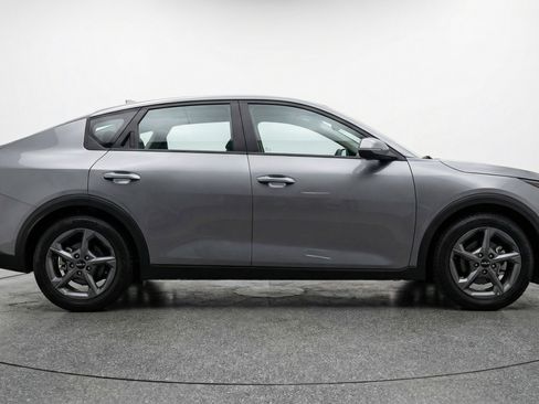 Used 2025 Kia K4 FWD image 11