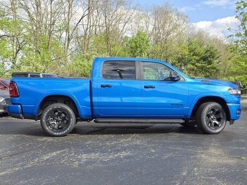Used 2025 RAM 1500 Big Horn AWD/4WD image 32