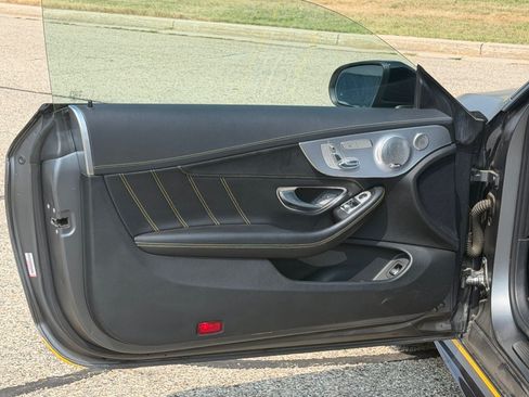 Used 2017 Mercedes-Benz C 63 AMG S image 28