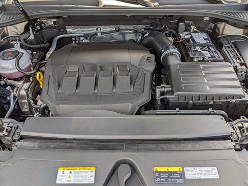 New 2025 Audi Q3 2.0T Premium image 16