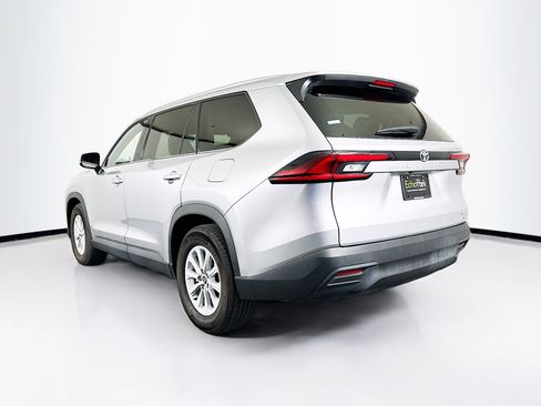 Used 2025 Toyota Grand Highlander AWD image 5