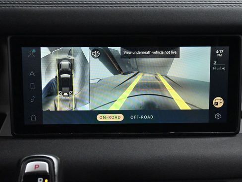 Used 2023 Land Rover Defender 110 X-Dynamic SE image 28