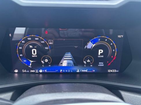 Used 2025 Chevrolet Colorado Trail Boss AWD/4WD image 10