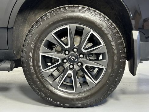Used 2021 Chevrolet Tahoe Z71 AWD/4WD image 37