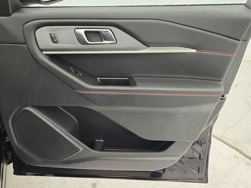 Certified 2026 Ford Explorer ST-Line AWD/4WD image 30