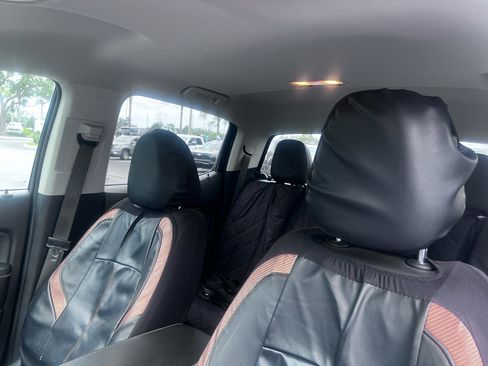 Used 2017 GMC Canyon Denali image 16