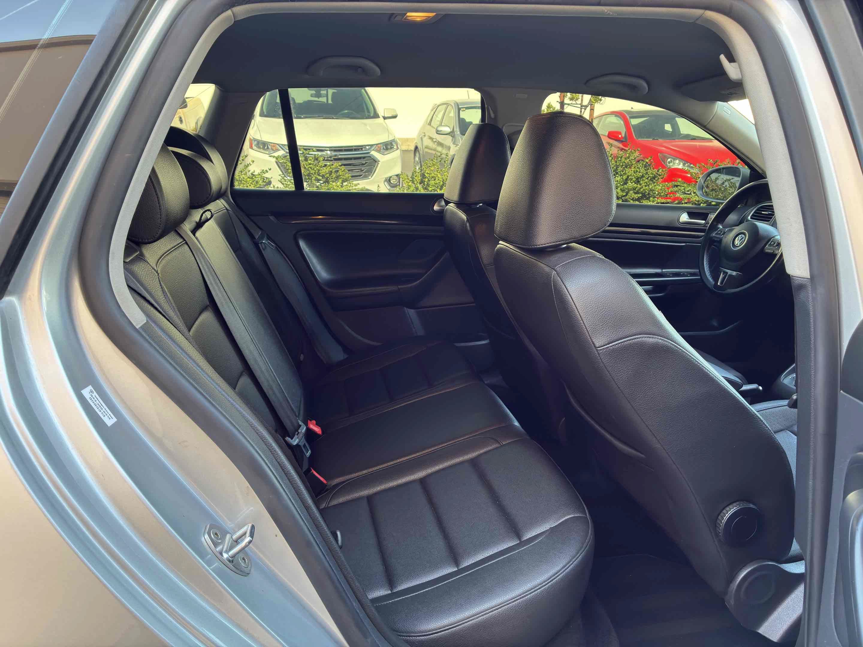 Used 2014 Volkswagen Jetta TDI FWD image 46