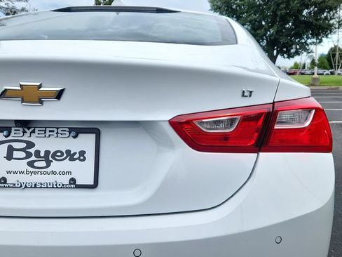 Used 2024 Chevrolet Malibu LT FWD image 15