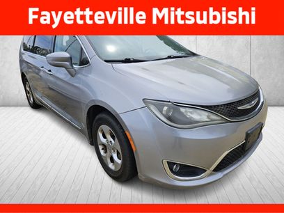 Used 2017 Chrysler Pacifica Touring-L Plus