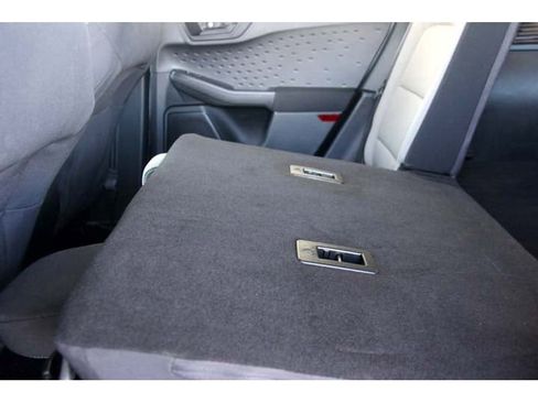 Used 2020 Ford Escape S image 14