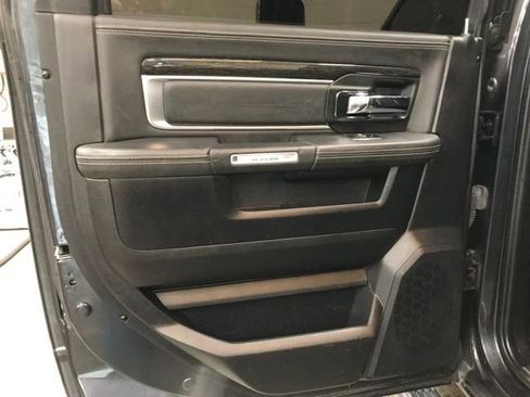 Used 2016 RAM 3500 Laramie Longhorn image 18