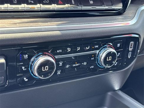 New 2025 GMC Sierra 2500 SLT w/ SLT Premium Package image 21