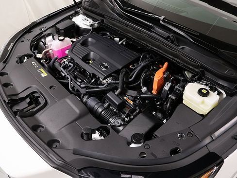 Used 2025 Lexus RX 350h w/ Convenience Package image 39