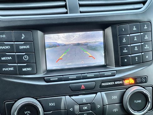 Certified 2019 Ford Explorer 4WD w/ Class III Trailer Tow Package image 19