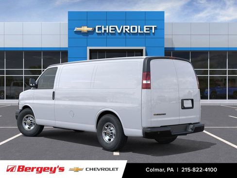 New 2026 Chevrolet Express 2500 image 4