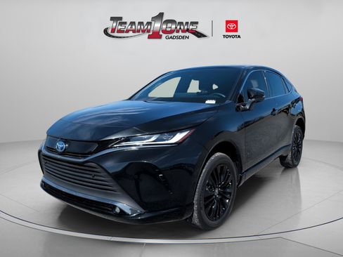 Used 2024 Toyota Venza Nightshade AWD/4WD image 5