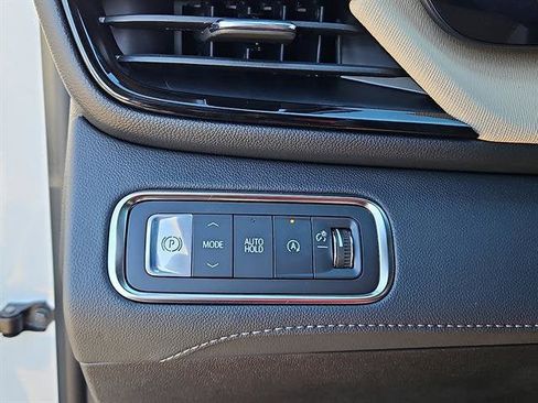 New 2026 Buick Enclave Preferred image 16