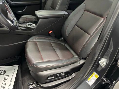 Used 2020 Chevrolet Blazer RS image 17