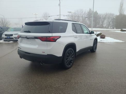 Used 2023 Chevrolet Traverse RS image 5