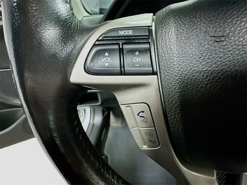 Used 2012 Honda Accord EX-L image 33