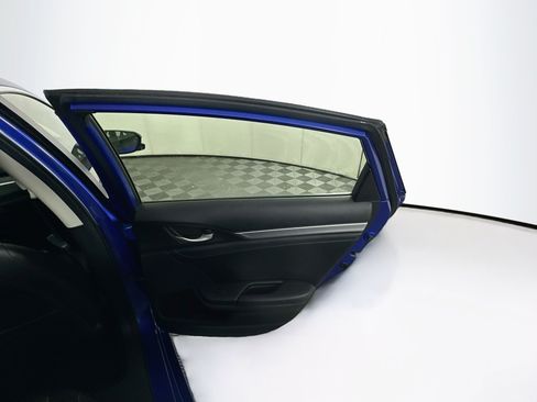 Used 2018 Honda Civic EX-L image 29