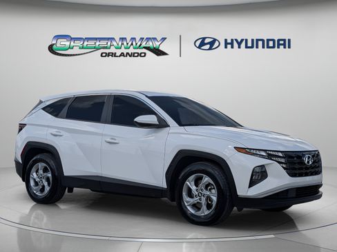 Used 2023 Hyundai Tucson SE FWD image 1