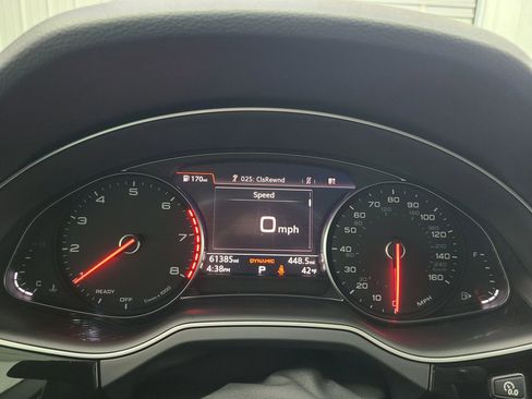 Used 2018 Audi Q7 3.0T Premium Plus w/ Premium Plus Package image 29