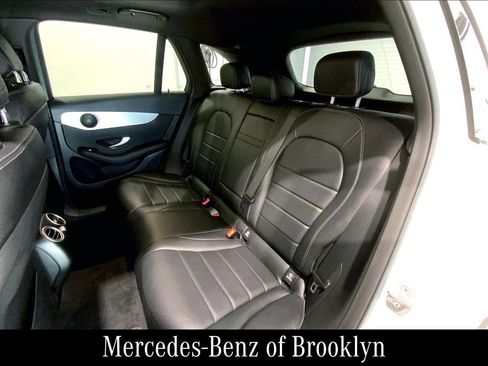 Certified 2021 Mercedes-Benz GLC 300 GLC 300 image 21